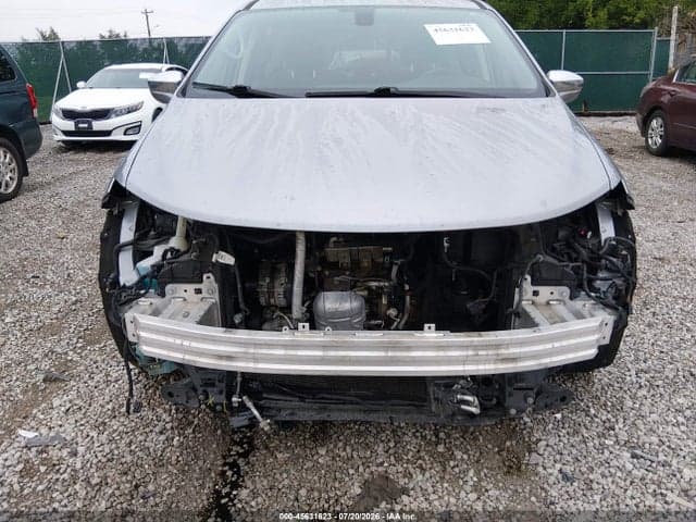 2018 CHRYSLER PACIFICA LIMITED 6