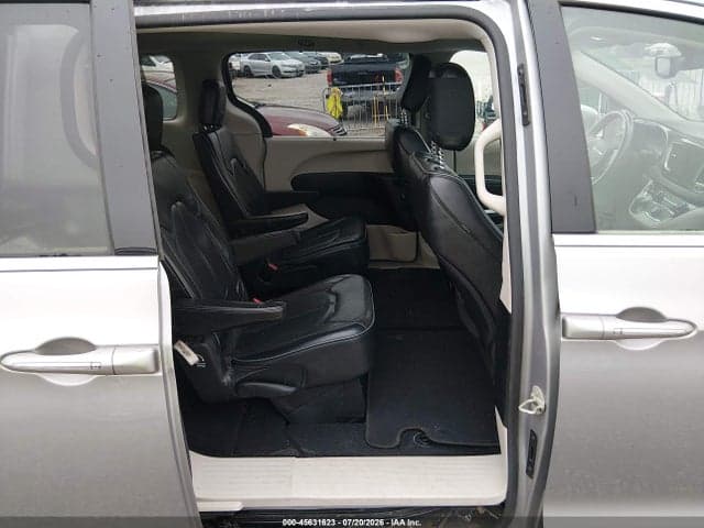 2018 CHRYSLER PACIFICA LIMITED 8