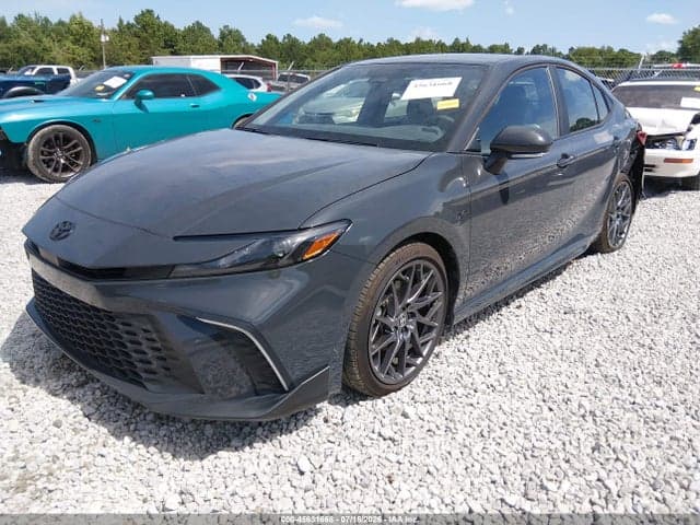 2025 TOYOTA CAMRY SE 2