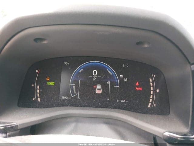 2025 TOYOTA CAMRY SE 7