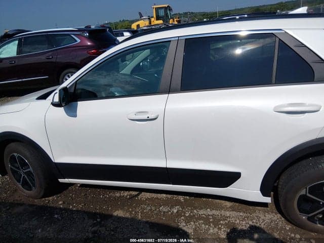 2026 KIA NIRO EX 14
