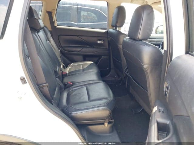 2020 MITSUBISHI OUTLANDER SEL 2.4 S-AWC 8