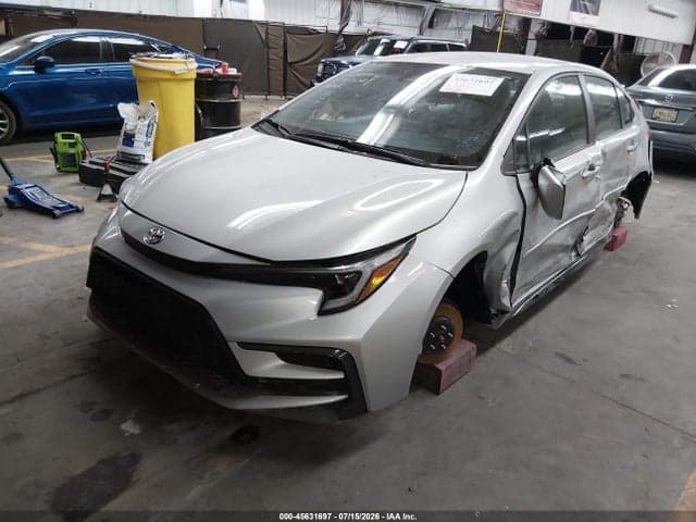 2025 TOYOTA COROLLA SE 2
