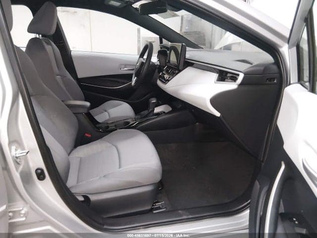 2025 TOYOTA COROLLA SE 5