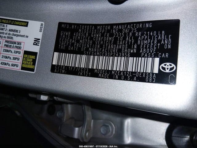 2025 TOYOTA COROLLA SE 9