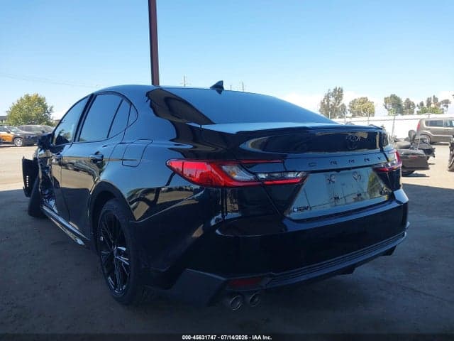 2026 TOYOTA CAMRY SE 3