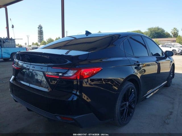 2026 TOYOTA CAMRY SE 4
