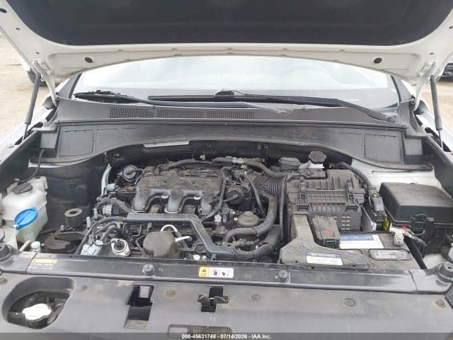 2017 HYUNDAI SANTA FE SE 10