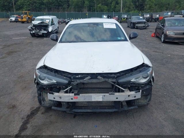 2021 ALFA ROMEO GIULIA AWD 12