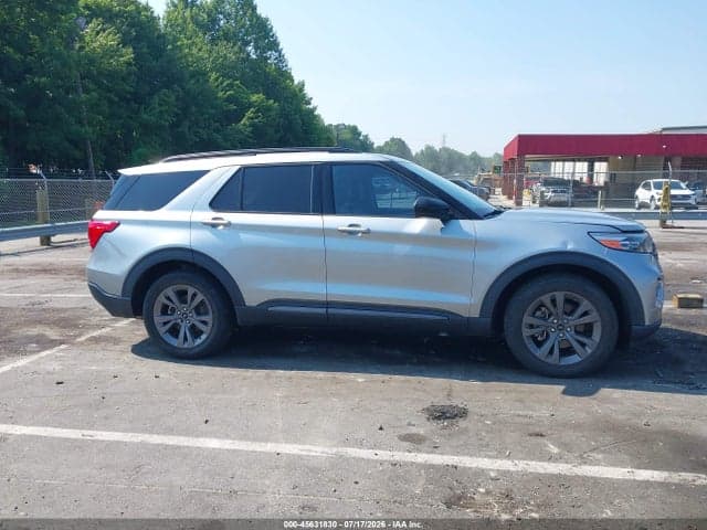 2022 FORD EXPLORER XLT 13