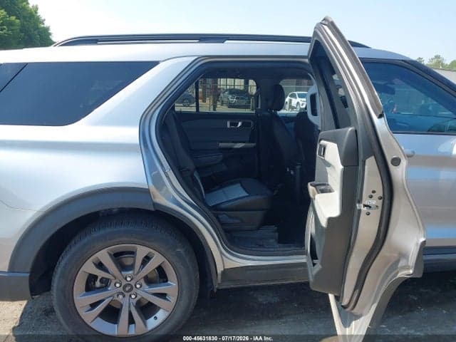 2022 FORD EXPLORER XLT 8
