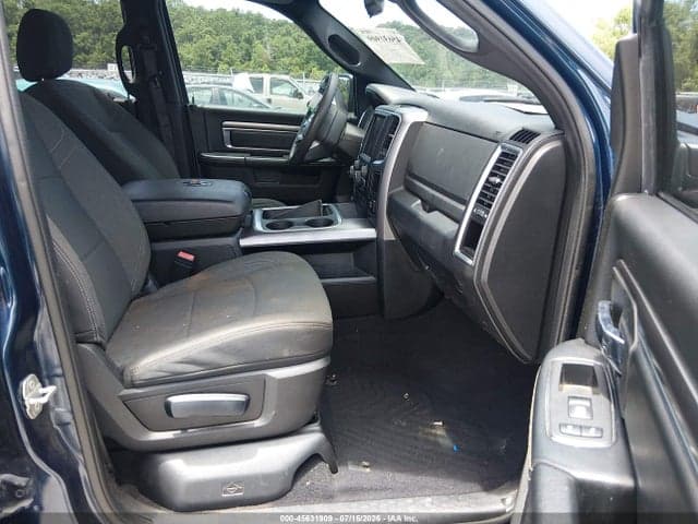 2021 RAM 1500 CLASSIC WARLOCK 4X2 6'4 BOX 5