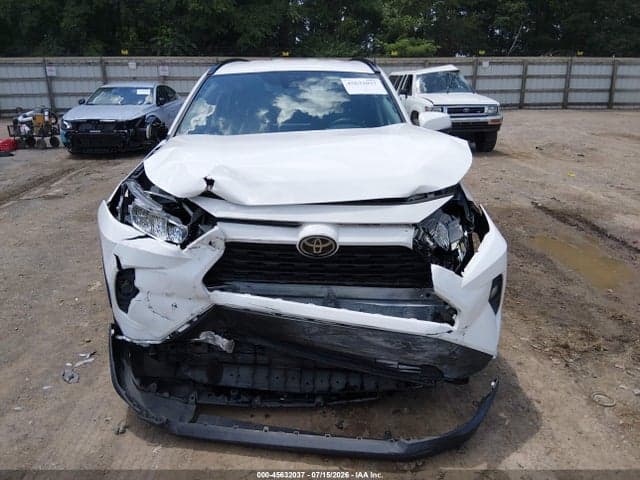 2021 TOYOTA RAV4 XLE 6