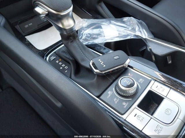 2022 KIA TELLURIDE LX 11