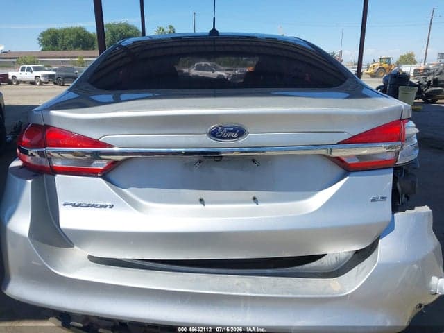 2017 FORD FUSION SE 16