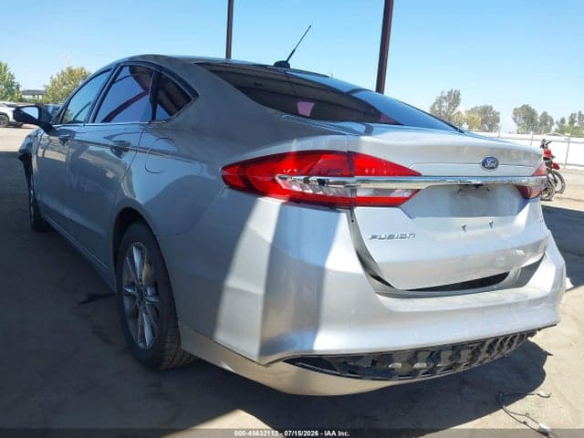 2017 FORD FUSION SE 3