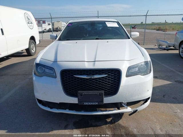 2018 CHRYSLER 300 300S AWD 12