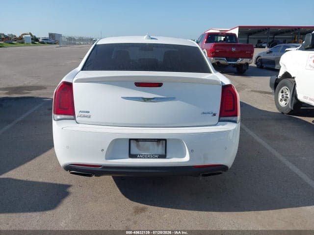 2018 CHRYSLER 300 300S AWD 16
