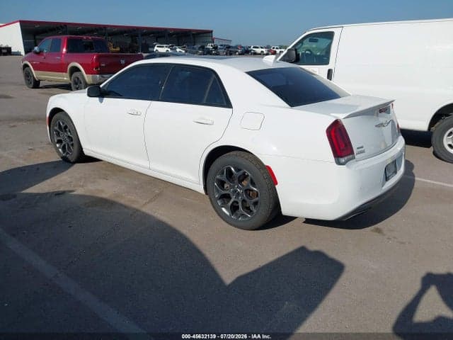 2018 CHRYSLER 300 300S AWD 3