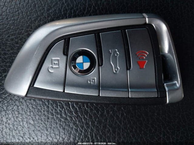 2019 BMW 540I 11