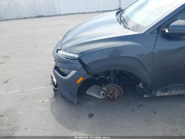 2022 HYUNDAI KONA SE 6