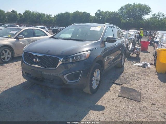 2018 KIA SORENTO 2.4L LX 2