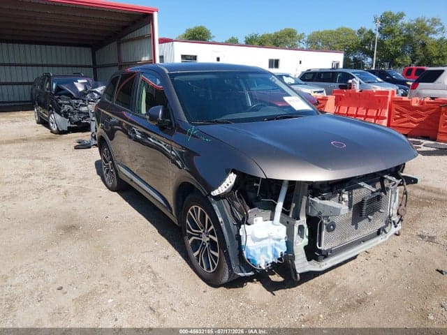 2017 MITSUBISHI OUTLANDER SE/SEL 1
