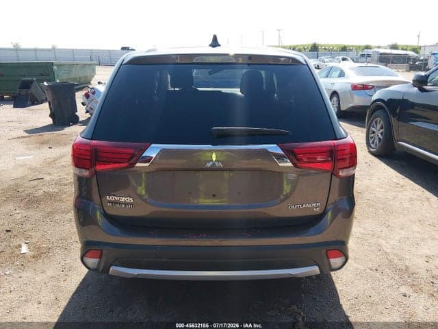 2017 MITSUBISHI OUTLANDER SE/SEL 17