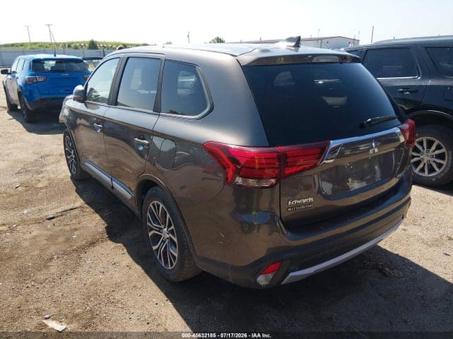 2017 MITSUBISHI OUTLANDER SE/SEL 3