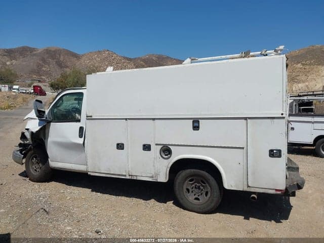 2017 CHEVROLET EXPRESS CUTAWAY WORK VAN 17