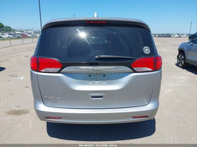 2017 CHRYSLER PACIFICA TOURING 17