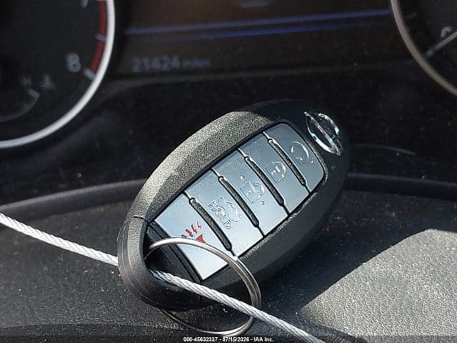 2022 NISSAN ALTIMA SV FWD 11