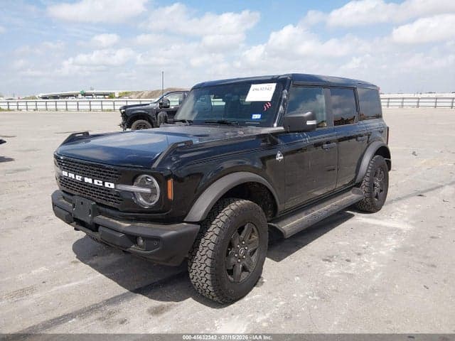 2025 FORD BRONCO OUTER BANKS 2