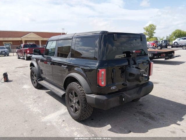 2025 FORD BRONCO OUTER BANKS 3