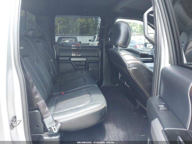 2017 FORD F-150 PLATINUM 8