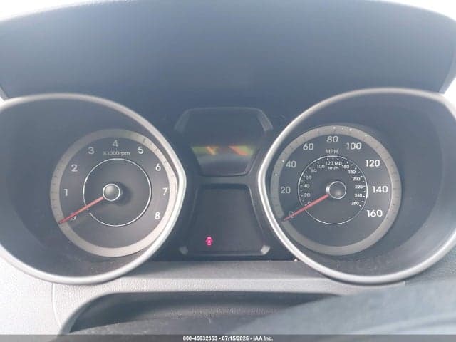 2016 HYUNDAI ELANTRA SE 7