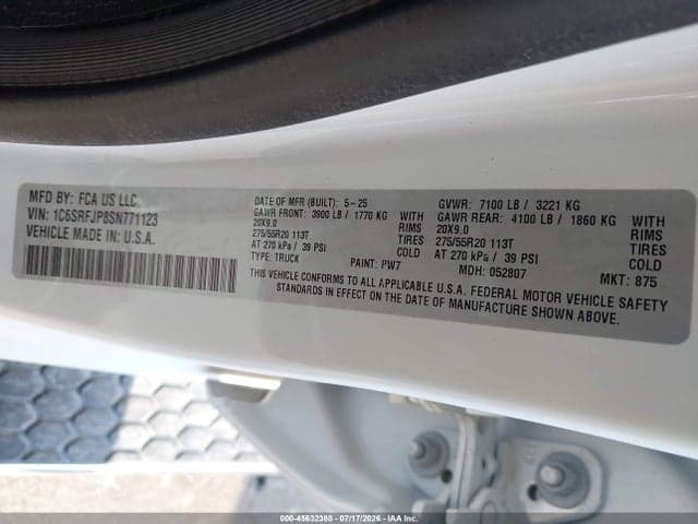 2025 RAM 1500 LARAMIE 4X4 5'7 BOX 9
