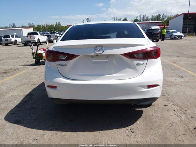 2018 MAZDA MAZDA3 TOURING 16