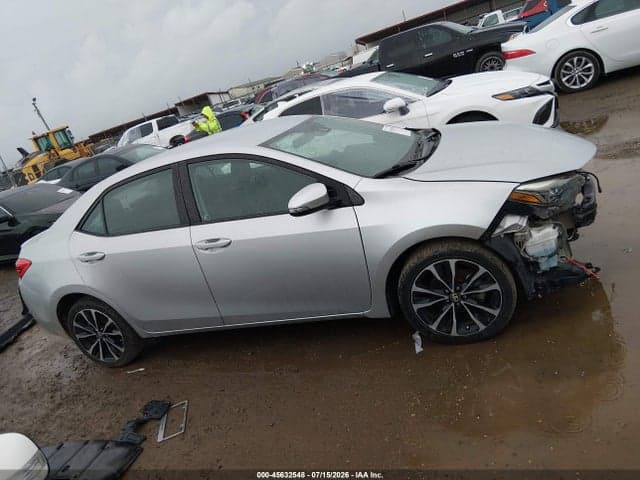2017 TOYOTA COROLLA SE 13