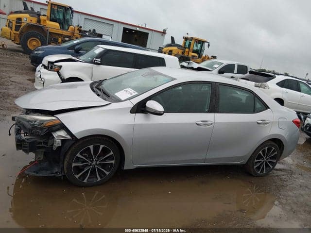 2017 TOYOTA COROLLA SE 14