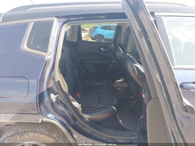 2018 JEEP COMPASS TRAILHAWK 4X4 8