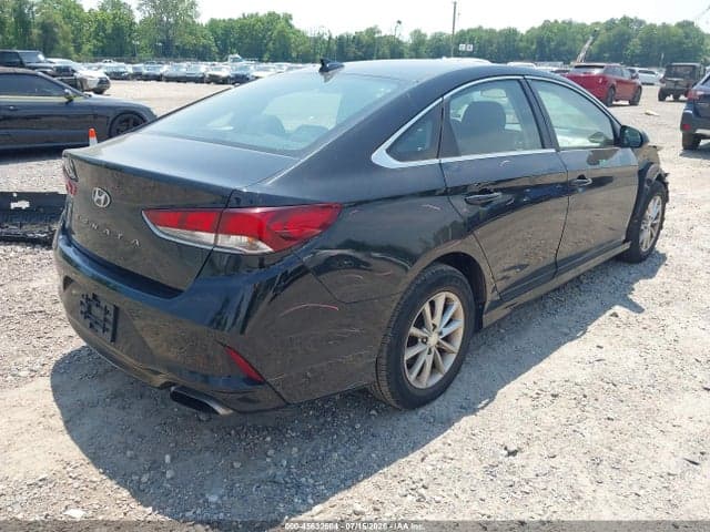 2019 HYUNDAI SONATA SE 4
