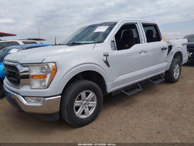 2022 FORD F-150 XLT 2