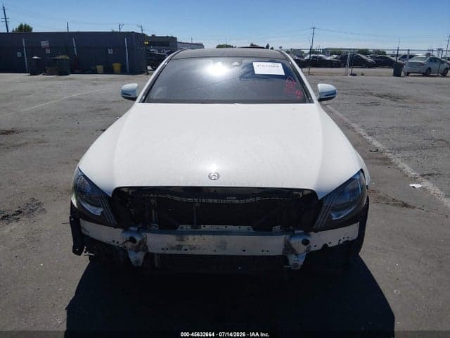 2017 MERCEDES-BENZ E 300 3