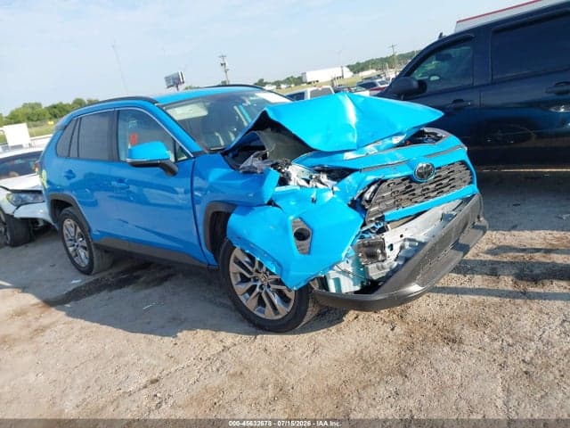 2021 TOYOTA RAV4 XLE PREMIUM 1
