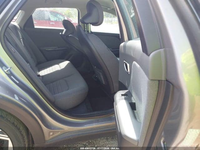 2025 KIA K4 EX 8