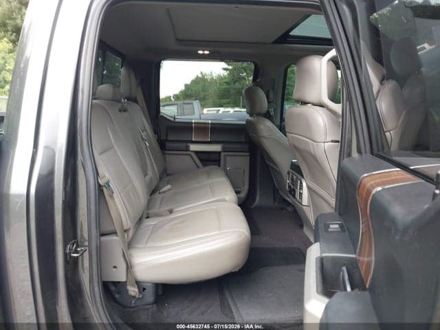 2017 FORD F-150 LARIAT 8