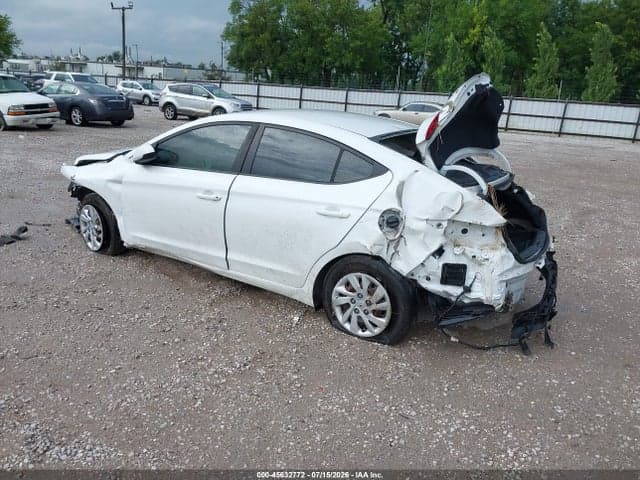 2019 HYUNDAI ELANTRA SE 3