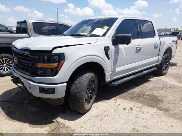 2024 FORD F-150 XLT 2