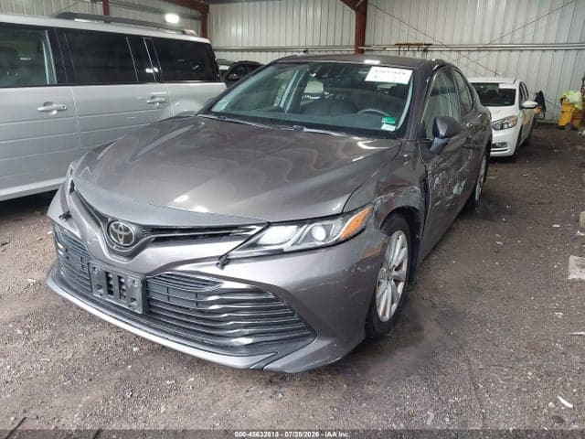 2020 TOYOTA CAMRY LE 2